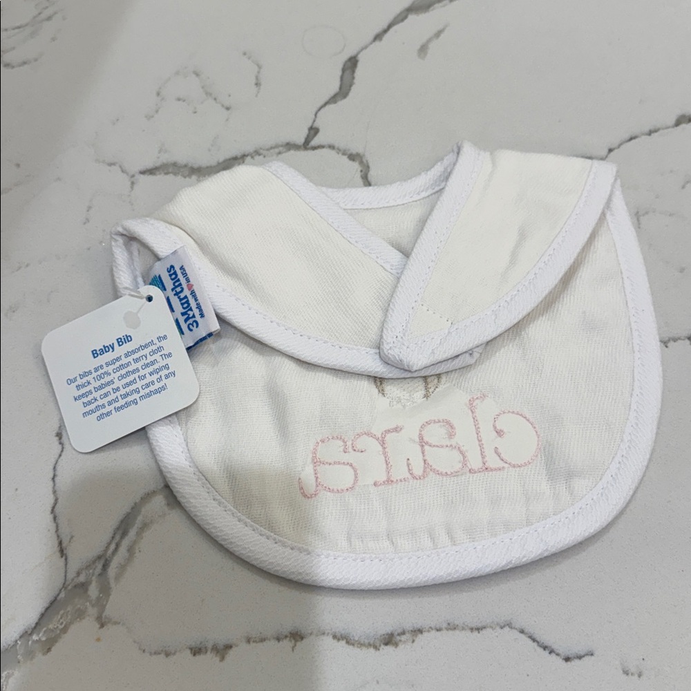3Marthas Bib & Burp Set w/ Clara & Bunny Embroidery NWT - Picture 4 of 5